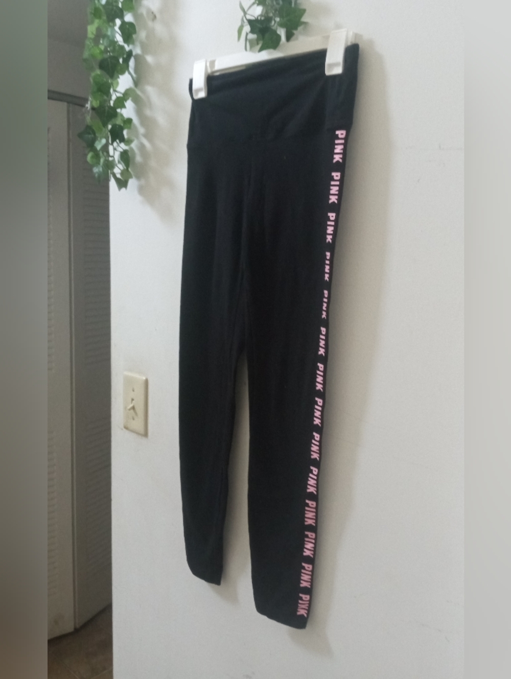 PINK Victoria's Secret Black Leggings with Pink Side Logo Stripe